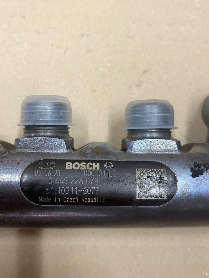 TUBO PRESSIONE COMMON-RAIL - RIF. BOSCH 0445226078 - RIF. MAN 51103116077 - Système de carburant pour Camion: photos 3 TUBO PRESSIONE COMMON-RAIL - RIF. BOSCH 0445226078 - RIF. MAN 51103116077 - Système de carburant pour Camion: photos 3