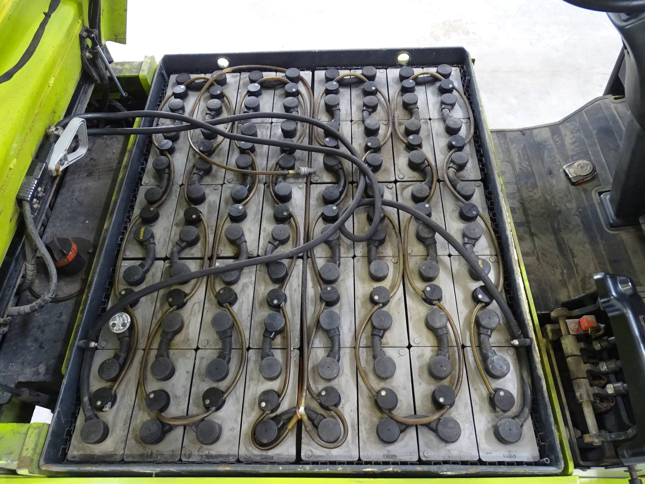 Clark GEX30 - Chariot élévateur électrique: photos 4 Clark GEX30 - Chariot élévateur électrique: photos 4