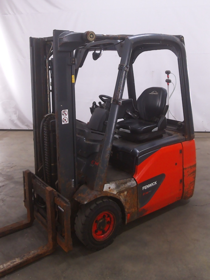 Chariot élévateur électrique Linde E14