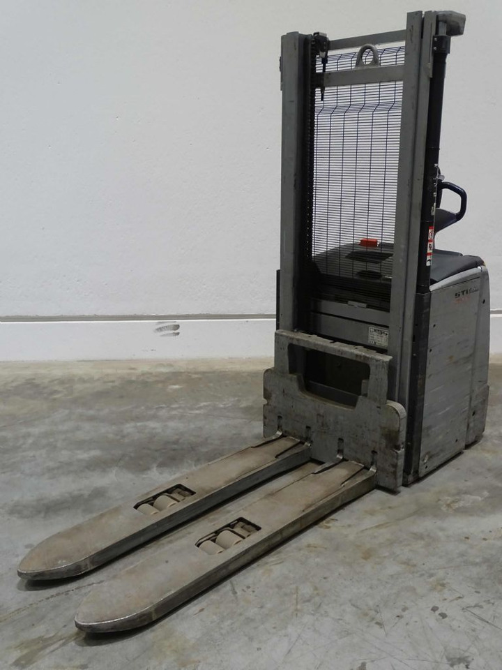 Gerbeur Still EXV20I