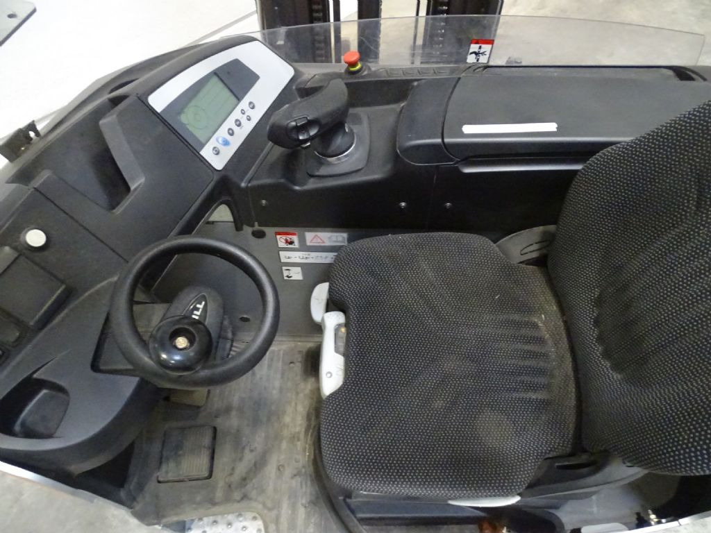 Still FM-X17 - Chariot à mât rétractable: photos 4 Still FM-X17 - Chariot à mât rétractable: photos 4