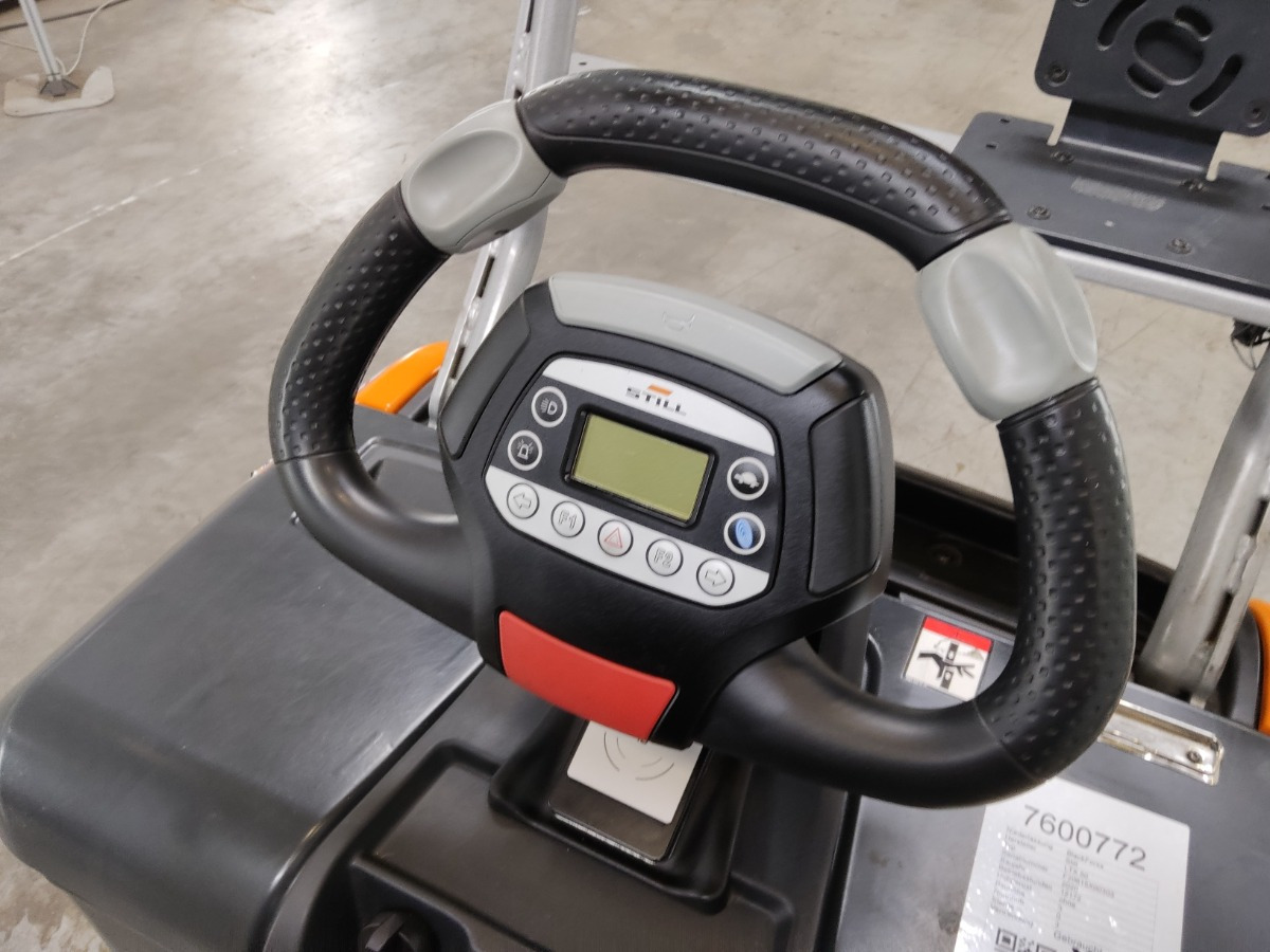 Still LTX50 - Chariot tracteur: photos 3 Still LTX50 - Chariot tracteur: photos 3