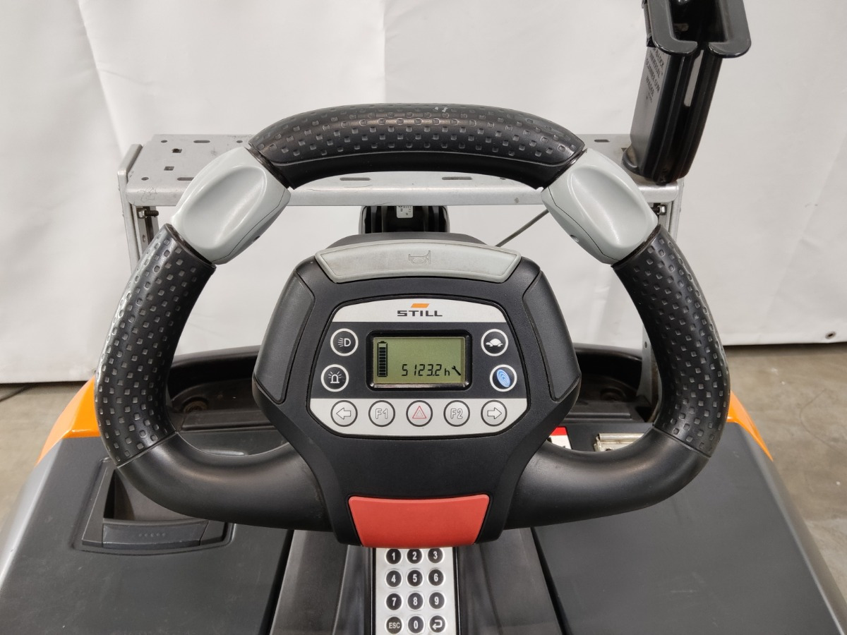 Still LTX50 - Chariot tracteur: photos 3 Still LTX50 - Chariot tracteur: photos 3
