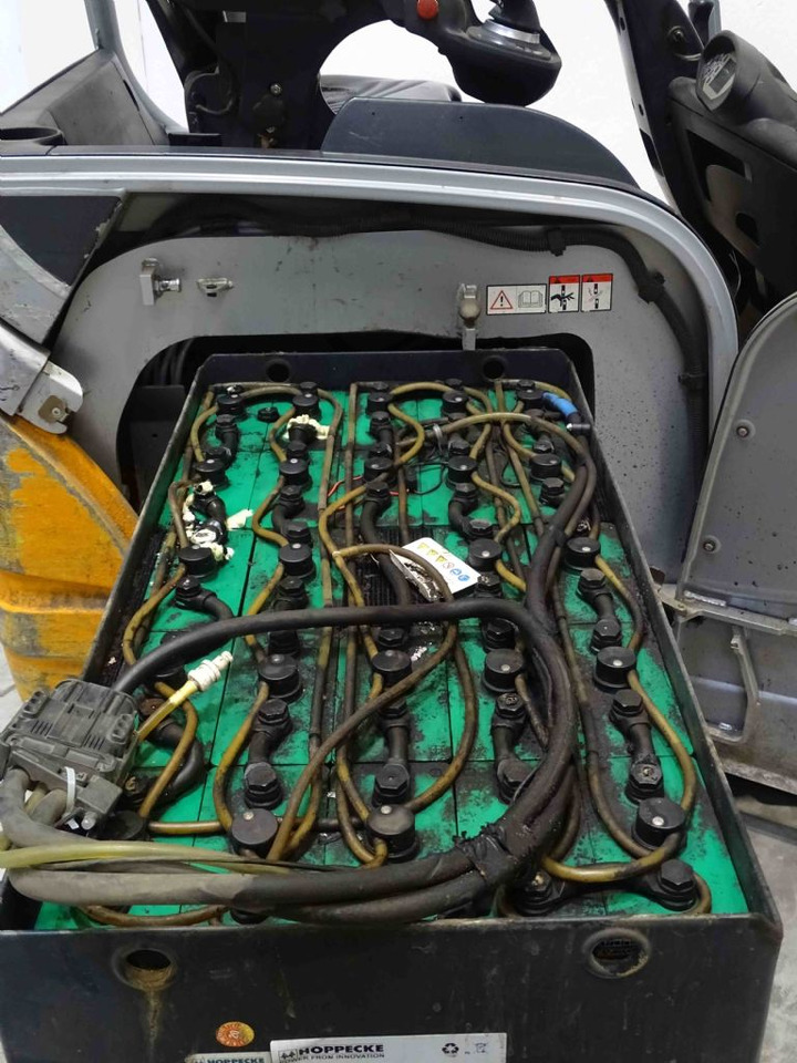 Still RX20-16 - Chariot élévateur électrique: photos 4 Still RX20-16 - Chariot élévateur électrique: photos 4