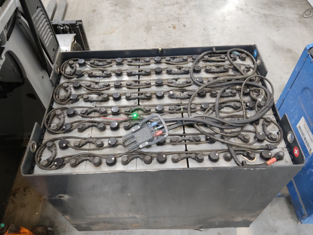 Still RX60-25 - Chariot élévateur électrique: photos 4 Still RX60-25 - Chariot élévateur électrique: photos 4