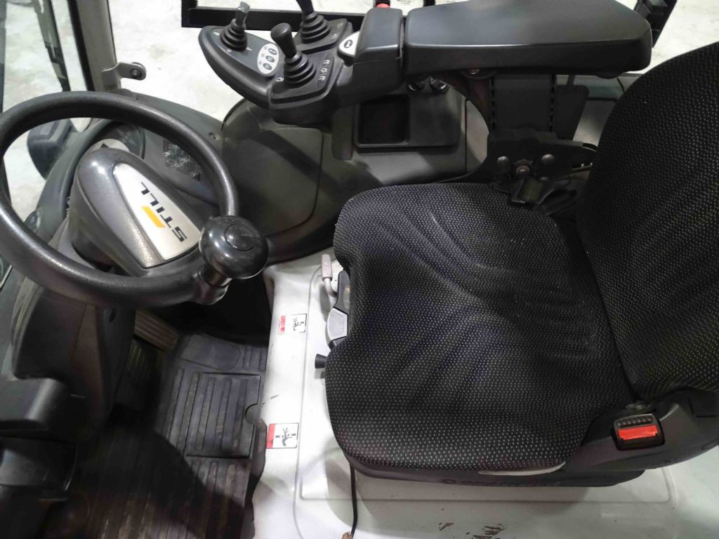 Still RX60-25 - Chariot élévateur électrique: photos 3 Still RX60-25 - Chariot élévateur électrique: photos 3