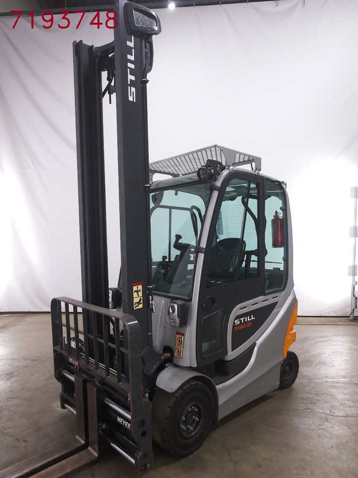 Chariot élévateur électrique Still RX60-25