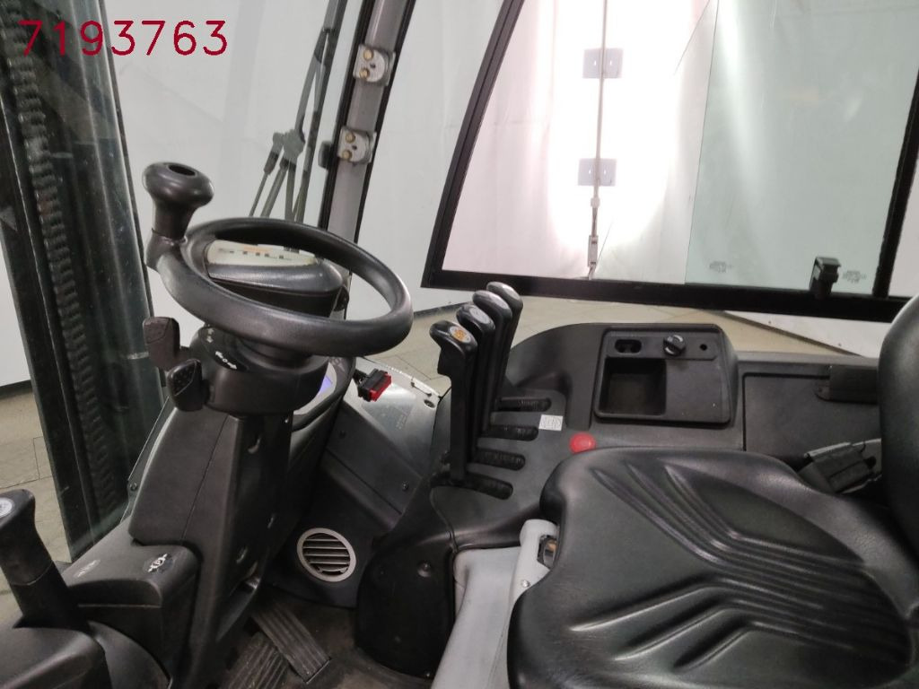 Still RX60-25 - Chariot élévateur électrique: photos 3 Still RX60-25 - Chariot élévateur électrique: photos 3