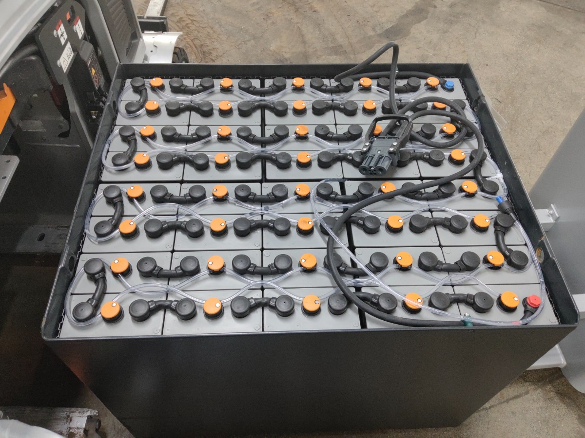 Still RX60-25L/600/BRONZE - Chariot élévateur électrique: photos 4 Still RX60-25L/600/BRONZE - Chariot élévateur électrique: photos 4