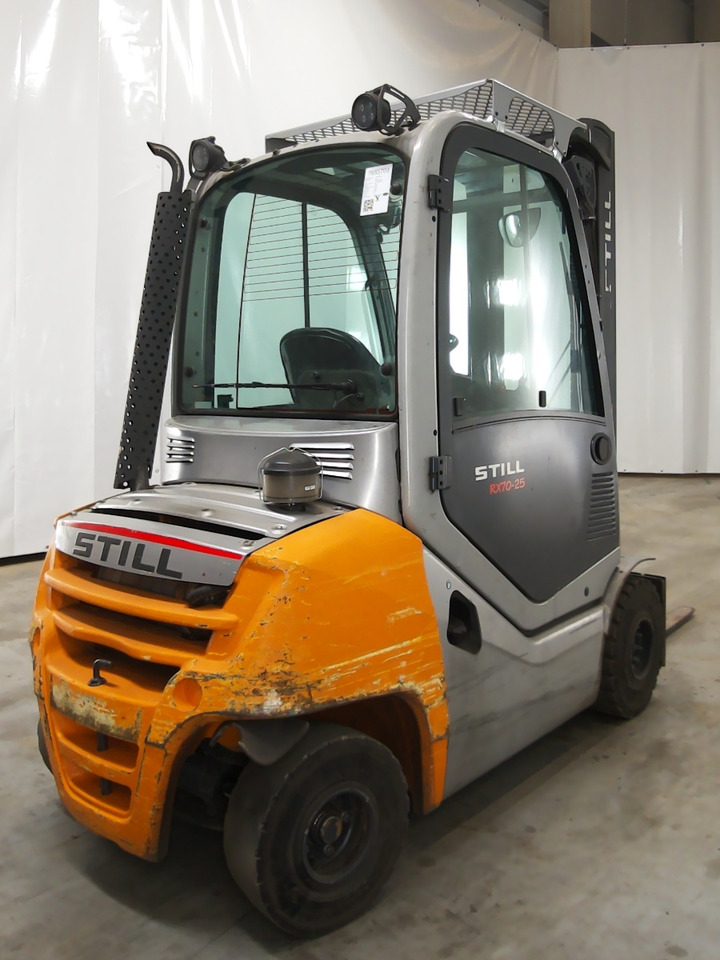 Still RX70-25 - Chariot élévateur diesel: photos 2 Still RX70-25 - Chariot élévateur diesel: photos 2