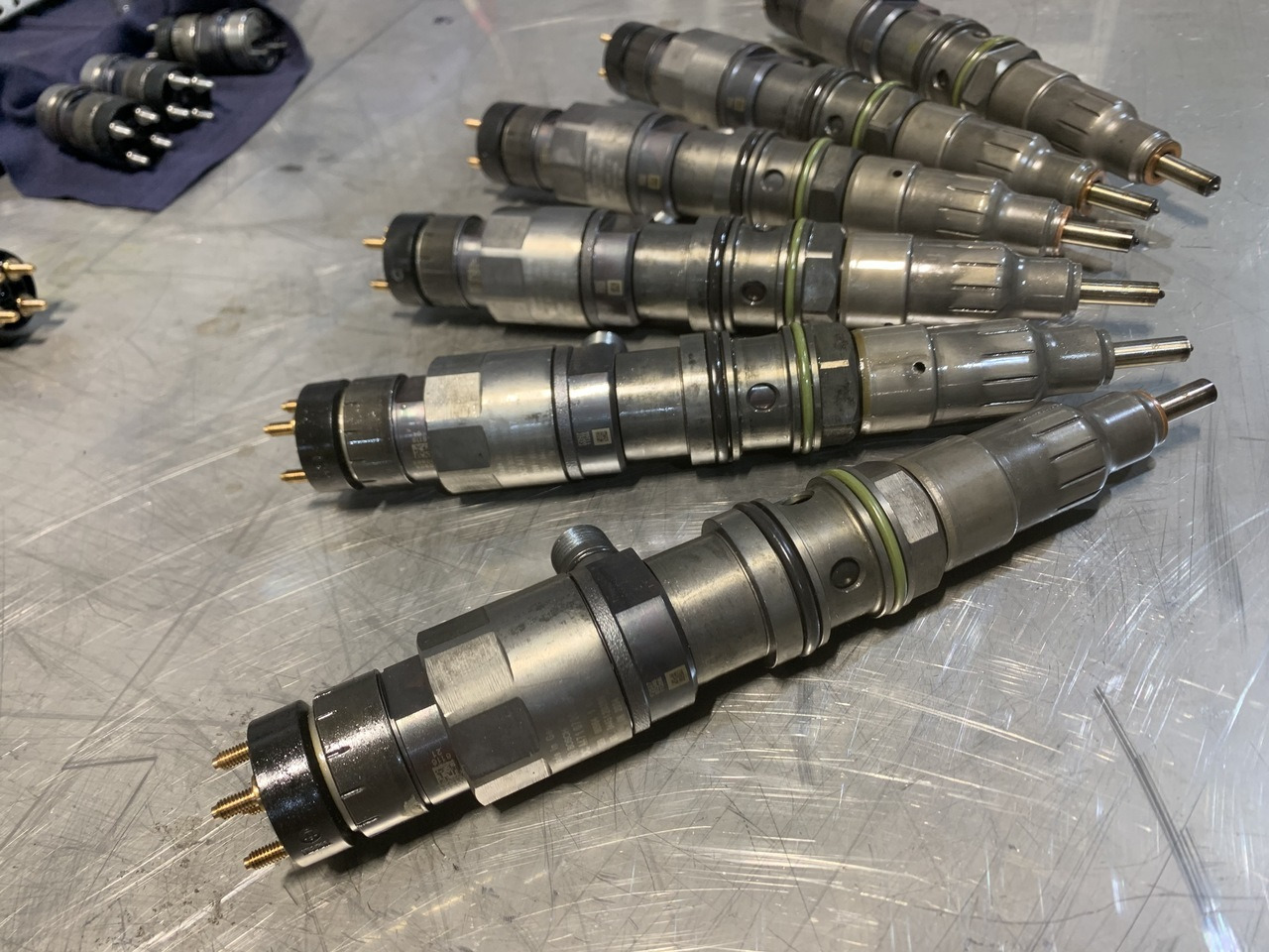 Injectors Detroit Diesel DD15 A4710700887 0445120386 - Injecteur pour Camion: photos 3 Injectors Detroit Diesel DD15 A4710700887 0445120386 - Injecteur pour Camion: photos 3