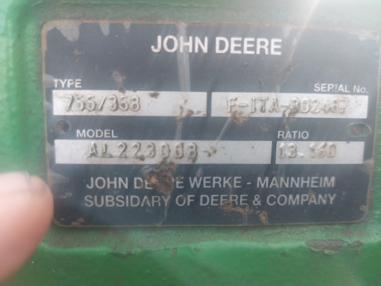 JOHN DEERE FRONT AXLE AL223008 - Essieu et pièces pour Machine agricole: photos 3 JOHN DEERE FRONT AXLE AL223008 - Essieu et pièces pour Machine agricole: photos 3