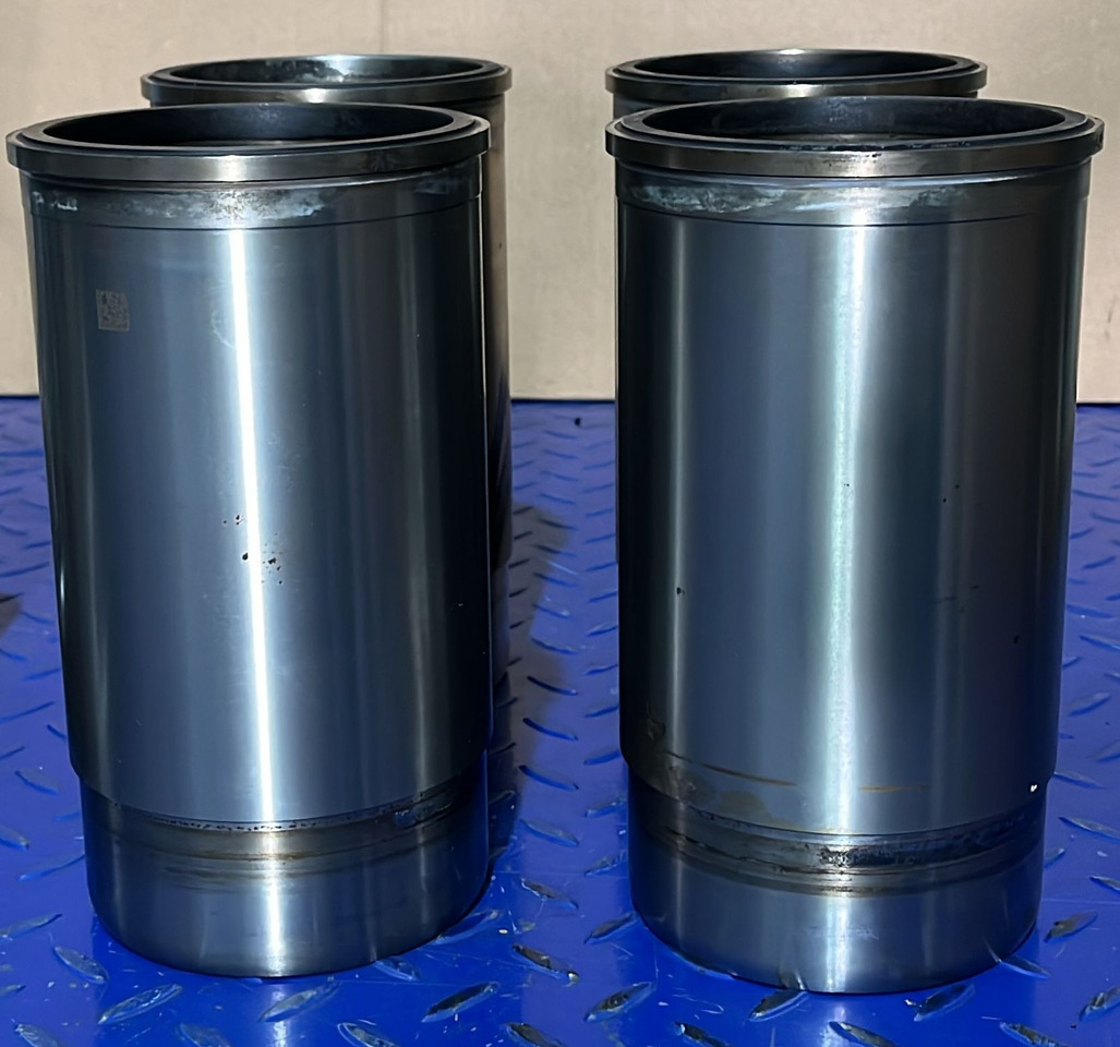 John Deere SET PISTON SI CAMASA JOHN DEERE RE500608 - Moteur et pièces: photos 3 John Deere SET PISTON SI CAMASA JOHN DEERE RE500608 - Moteur et pièces: photos 3