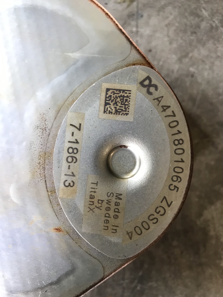 MERCEDES-BENZ Actros Euro 5, 6 - Radiateur pour Camion: photos 2 MERCEDES-BENZ Actros Euro 5, 6 - Radiateur pour Camion: photos 2