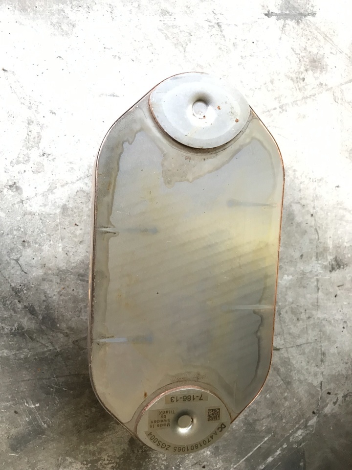 MERCEDES-BENZ Actros Euro 5, 6 - Radiateur pour Camion: photos 1 MERCEDES-BENZ Actros Euro 5, 6 - Radiateur pour Camion: photos 1