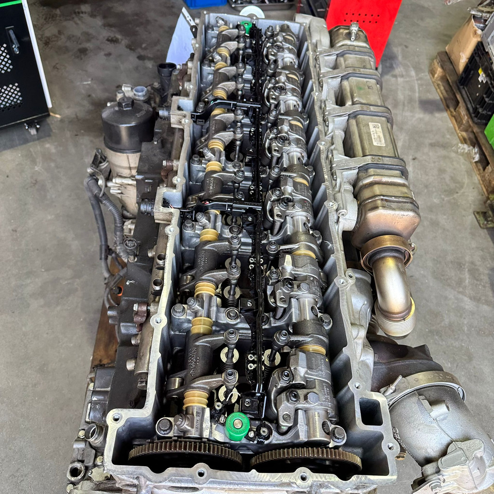 MERCEDES-BENZ Engine OM473 Euro 6 - Moteur pour Camion: photos 2 MERCEDES-BENZ Engine OM473 Euro 6 - Moteur pour Camion: photos 2