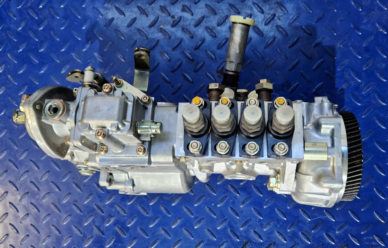 MITSUBISHI INJECTION PUMP ME220309 - Pompe à carburant pour Camion: photos 4 MITSUBISHI INJECTION PUMP ME220309 - Pompe à carburant pour Camion: photos 4