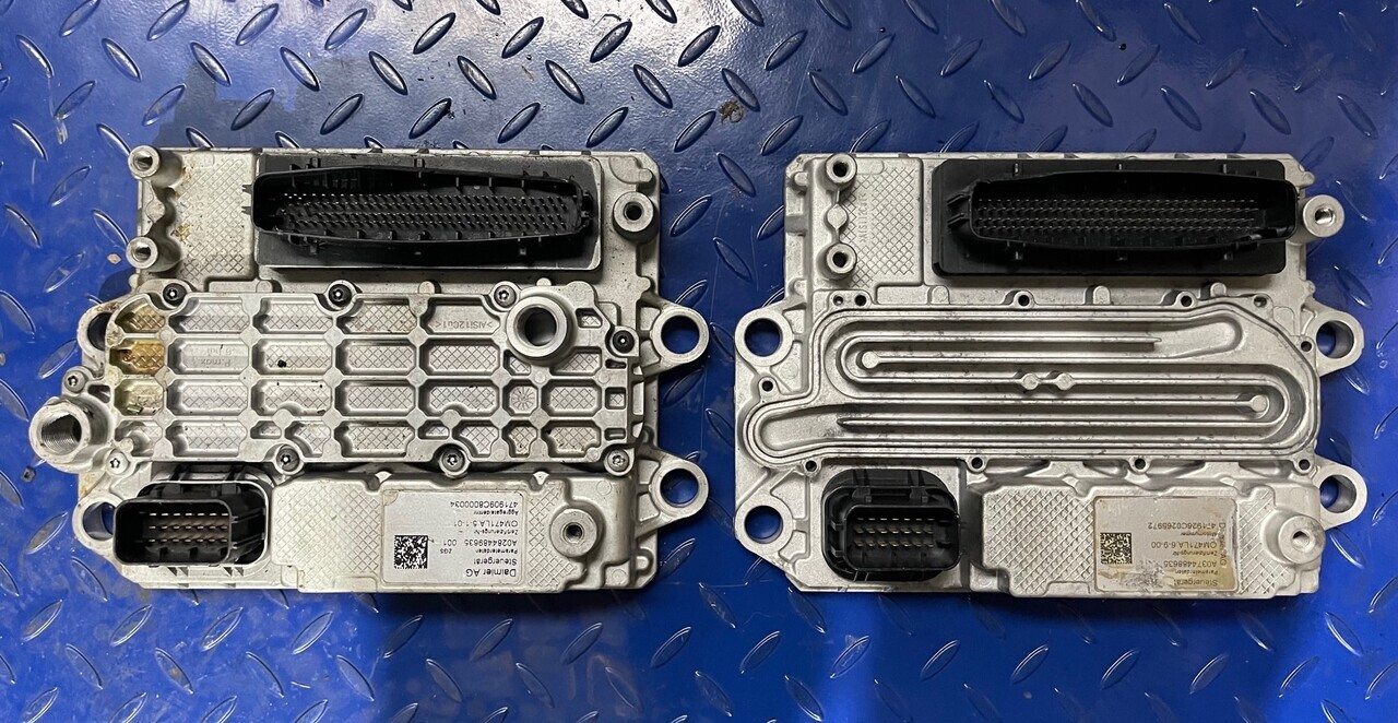 Mercedes Actros MP4 MCM2.1 OM471.926 A0014466235 Reconditioned - Bloc de gestion pour Camion: photos 1 Mercedes Actros MP4 MCM2.1 OM471.926 A0014466235 Reconditioned - Bloc de gestion pour Camion: photos 1