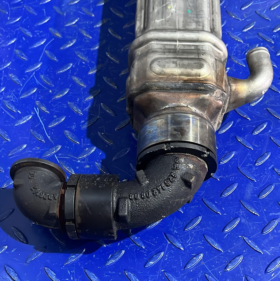 Mercedes Benz /DETROIT EGR OM926 A9261420679 (A9261420379) - Refroidisseur EGR: photos 4 Mercedes Benz /DETROIT EGR OM926 A9261420679 (A9261420379) - Refroidisseur EGR: photos 4