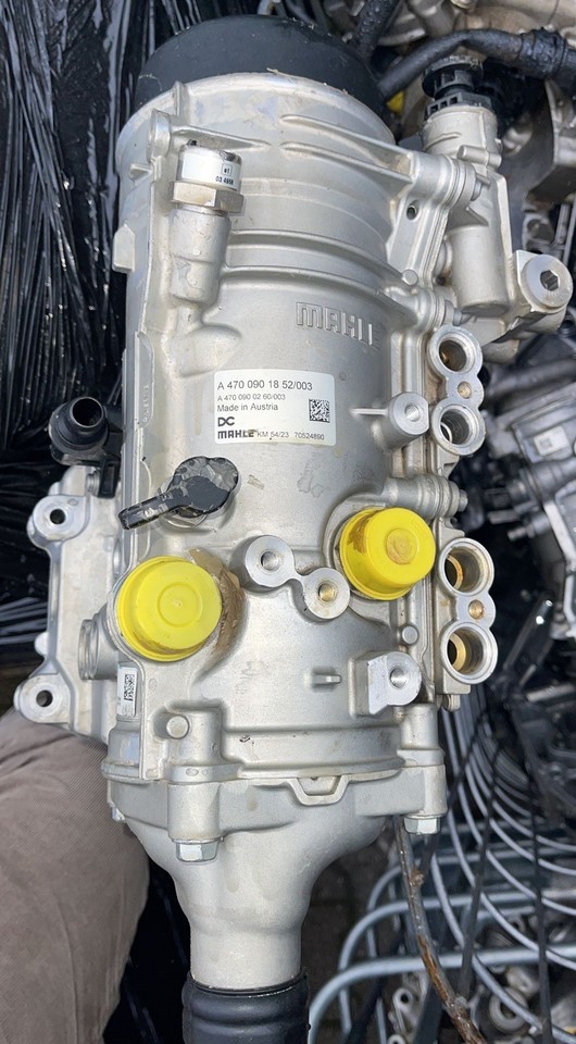 Mercedes Fuel Filter Housing Actros MP4 A4700905702 - Filtre à carburant pour Camion: photos 1 Mercedes Fuel Filter Housing Actros MP4 A4700905702 - Filtre à carburant pour Camion: photos 1