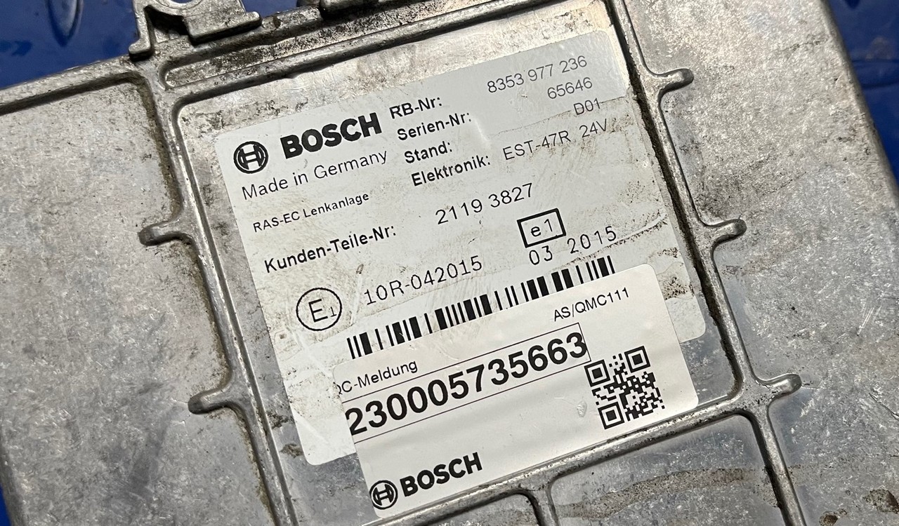 VOLVO FH 13 0260001040 6X2 21193827 - Bloc de gestion pour Camion: photos 3 VOLVO FH 13 0260001040 6X2 21193827 - Bloc de gestion pour Camion: photos 3
