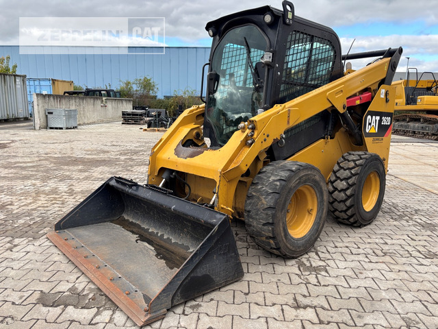 Cat 262D - Mini chargeuse: photos 5 Cat 262D - Mini chargeuse: photos 5