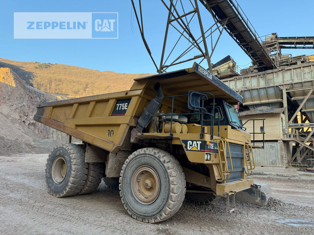 Cat 775E - Tombereau rigide: photos 1 Cat 775E - Tombereau rigide: photos 1