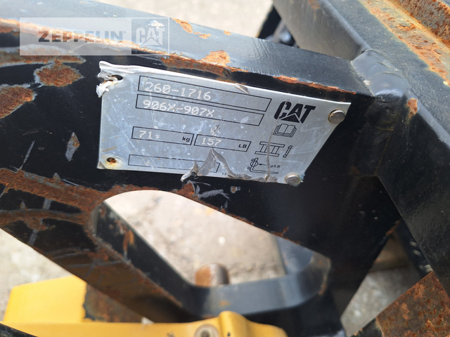 Chargeuse sur pneus Cat 906-14: photos 8