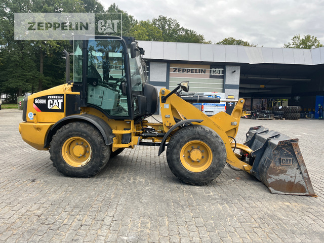Cat 908M - Chargeuse sur pneus: photos 4 Cat 908M - Chargeuse sur pneus: photos 4