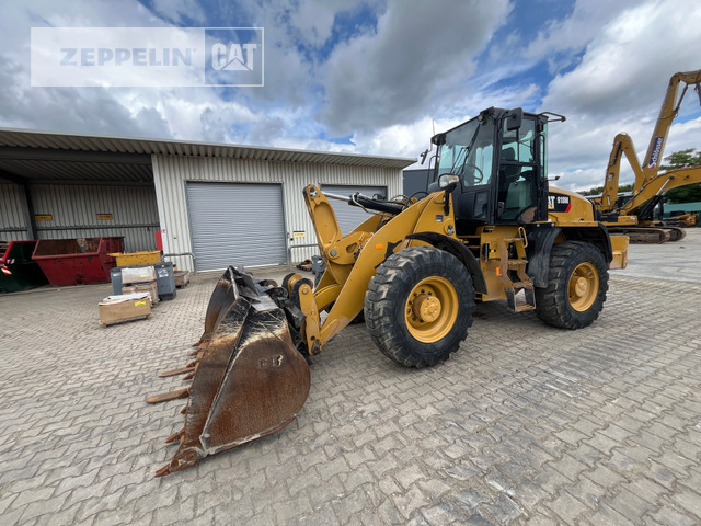 Cat 918M - Chargeuse sur pneus: photos 1 Cat 918M - Chargeuse sur pneus: photos 1