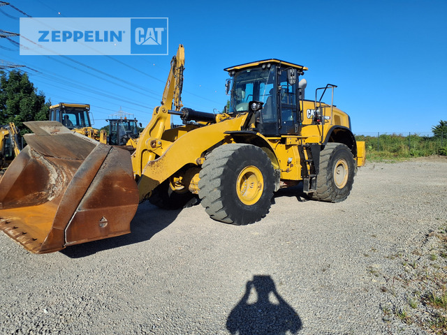 Cat 966M - Chargeuse sur pneus: photos 1 Cat 966M - Chargeuse sur pneus: photos 1