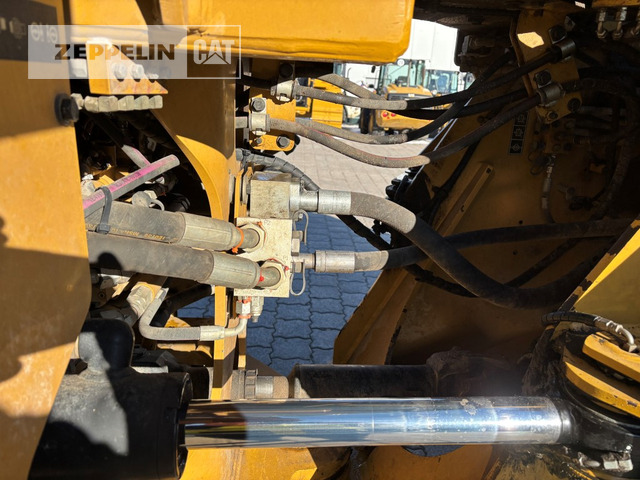 Chargeuse sur pneus Cat 966MXE: photos 14 Chargeuse sur pneus Cat 966MXE: photos 14