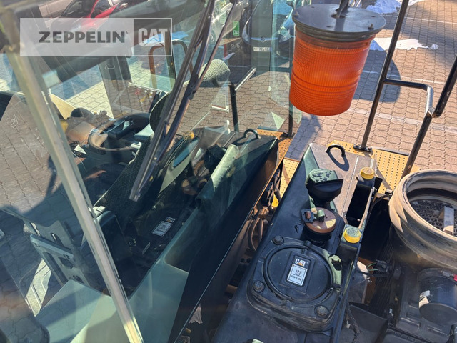 Chargeuse sur pneus Cat 966MXE: photos 27 Chargeuse sur pneus Cat 966MXE: photos 27