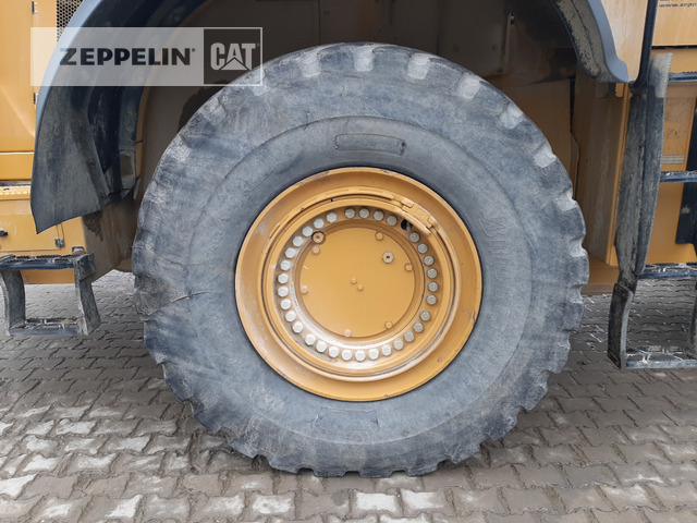 Chargeuse sur pneus Cat 982M: photos 14 Chargeuse sur pneus Cat 982M: photos 14