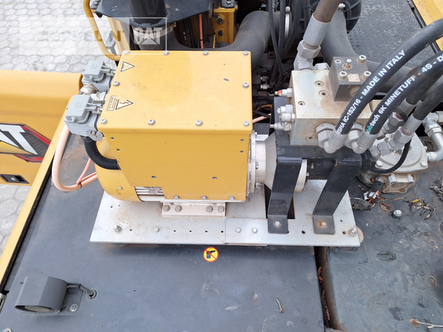 Pelle de manutention Cat MH3026-06C: photos 31