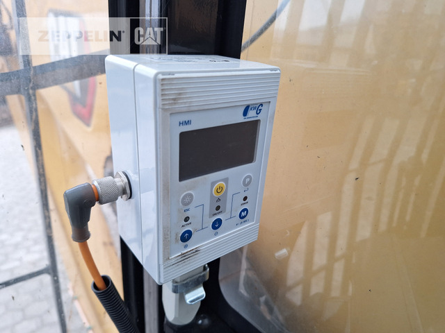 Pelle de manutention Cat MH3026-06C: photos 35