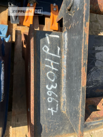 Cat Primärprodukte Kompo - Godet pour pelle pour Engins de chantier: photos 3 Cat Primärprodukte Kompo - Godet pour pelle pour Engins de chantier: photos 3