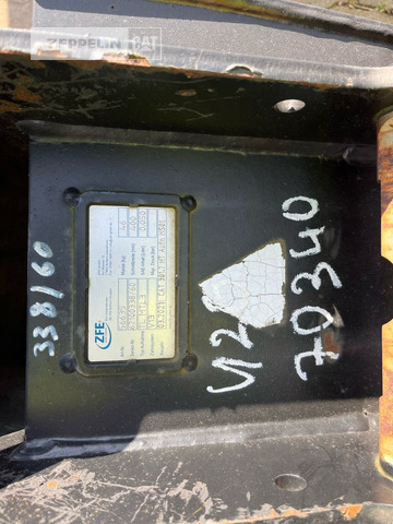 Cat Primärprodukte Kompo - Godet pour pelle pour Engins de chantier: photos 2 Cat Primärprodukte Kompo - Godet pour pelle pour Engins de chantier: photos 2