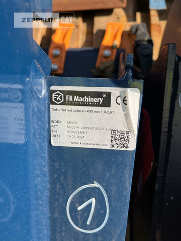 Cat Primärprodukte Kompo - Godet pour pelle pour Engins de chantier: photos 5 Cat Primärprodukte Kompo - Godet pour pelle pour Engins de chantier: photos 5