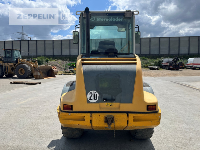 Liebherr L506 - Chargeuse sur pneus: photos 4 Liebherr L506 - Chargeuse sur pneus: photos 4