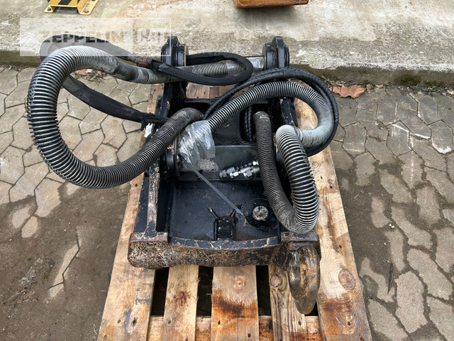 Oil-Quick OQ70/55 - Attache rapide pour Engins de chantier: photos 3 Oil-Quick OQ70/55 - Attache rapide pour Engins de chantier: photos 3