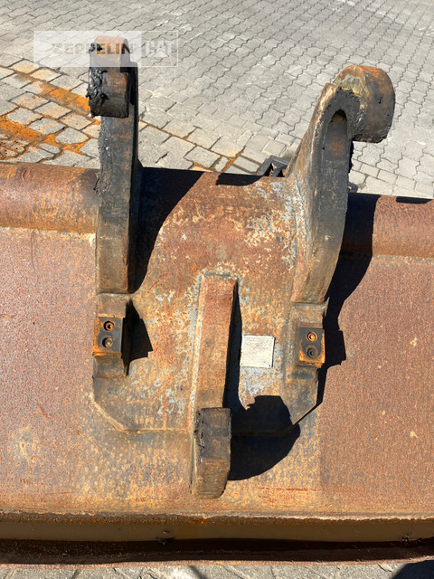 Sonstiges Primärprodukte Kompo - Godet pour pelle pour Engins de chantier: photos 5 Sonstiges Primärprodukte Kompo - Godet pour pelle pour Engins de chantier: photos 5