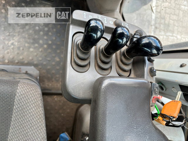 Chargeuse sur pneus Volvo L110H: photos 8