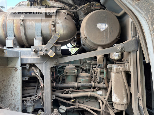 Chargeuse sur pneus Volvo L110H: photos 15