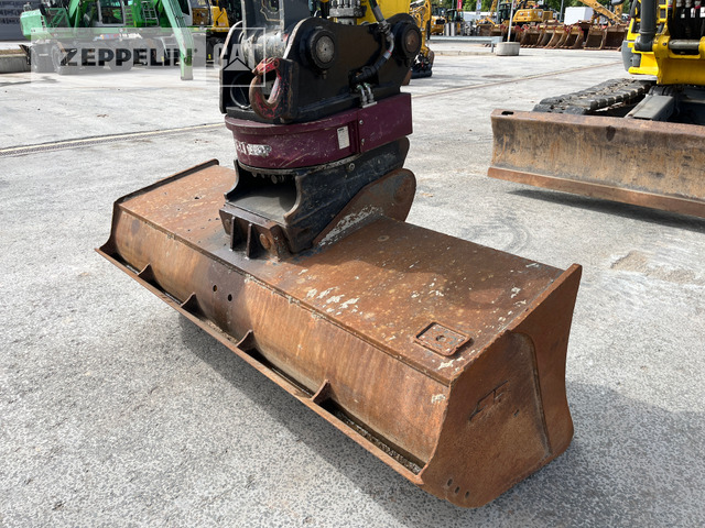 Pelle sur chenille Wacker ET145: photos 14