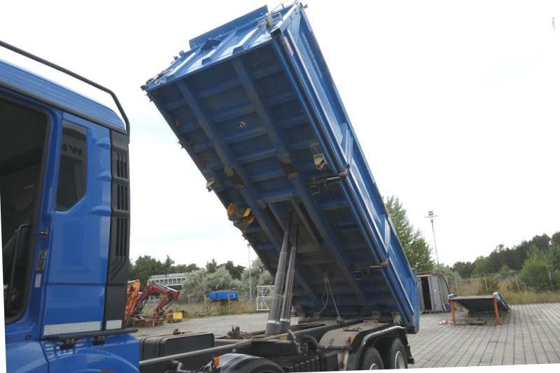 MAN TGS 35.510 8x4 BB- Bordmatik - Camion benne: photos 5 MAN TGS 35.510 8x4 BB- Bordmatik - Camion benne: photos 5