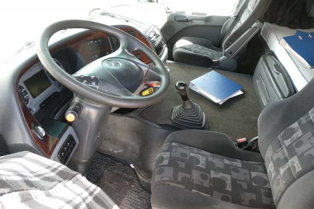 MERCEDES-BENZ Actros 4160 SLT 8x4 4 SZM TITAN -155to.-!! - Tracteur routier: photos 4 MERCEDES-BENZ Actros 4160 SLT 8x4 4 SZM TITAN -155to.-!! - Tracteur routier: photos 4
