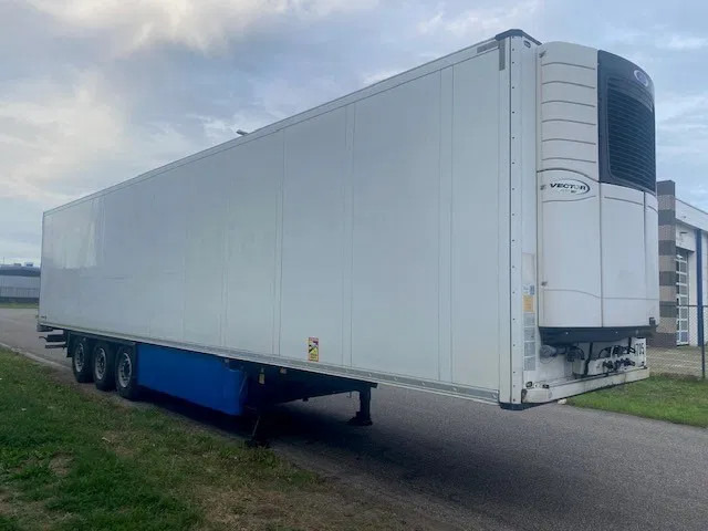 Schmitz Cargobull 2 temp, SCB 53B koelvries met carrier vector 1950MT met tussenwand , 2 verdampers - Semi-remorque frigorifique: photos 2 Schmitz Cargobull 2 temp, SCB 53B koelvries met carrier vector 1950MT met tussenwand , 2 verdampers - Semi-remorque frigorifique: photos 2