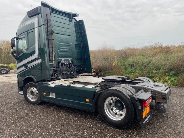 Volvo FH 500 XL euro 6 full spoilered, 2 x tank, modeljaar 2017 - Tracteur routier: photos 4 Volvo FH 500 XL euro 6 full spoilered, 2 x tank, modeljaar 2017 - Tracteur routier: photos 4