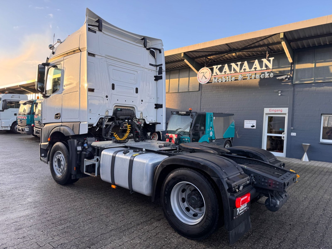 Mercedes-Benz 1846 Actros 5 Hydr. Kipper / Walkingfloor 2-Weg - Tracteur routier: photos 4 Mercedes-Benz 1846 Actros 5 Hydr. Kipper / Walkingfloor 2-Weg - Tracteur routier: photos 4